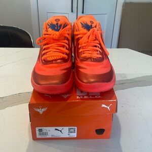 LaMelo Ball Puma basketball shoes. Excellent condition, like new!